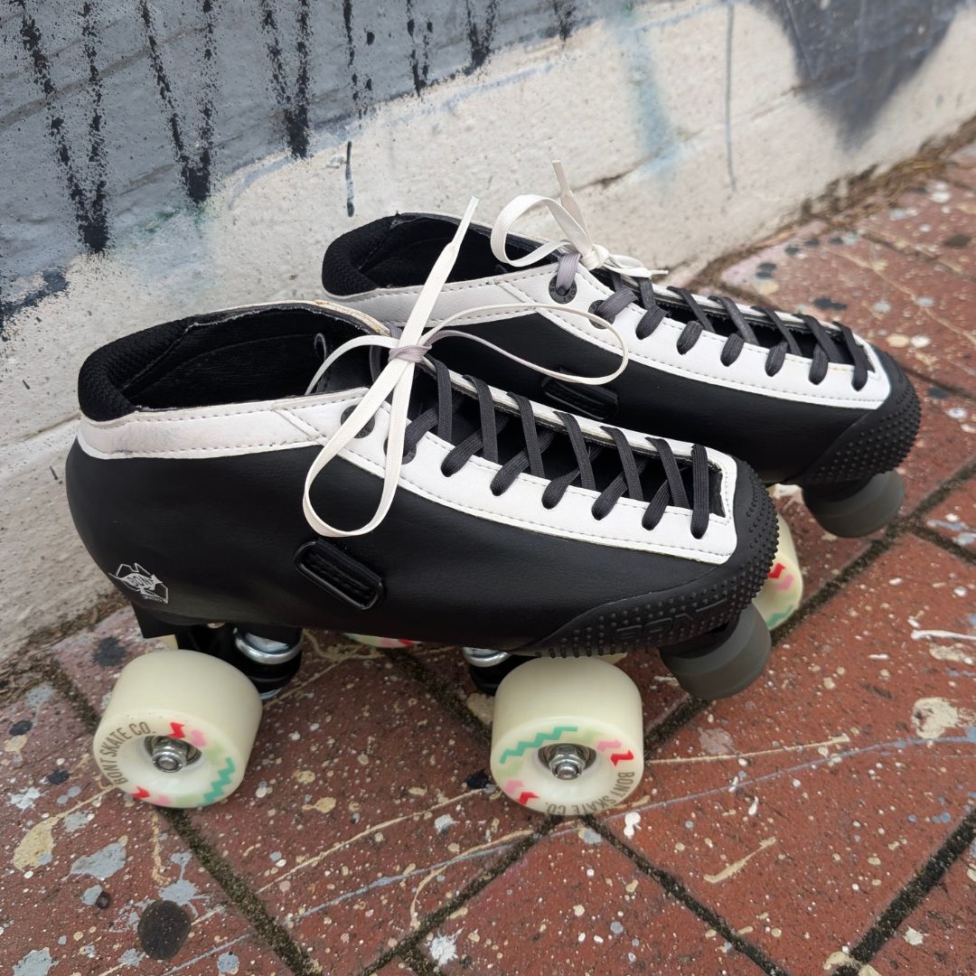 Lucky Laces Black White Two Tone Duet Quad Roller Skate Laces 54" 